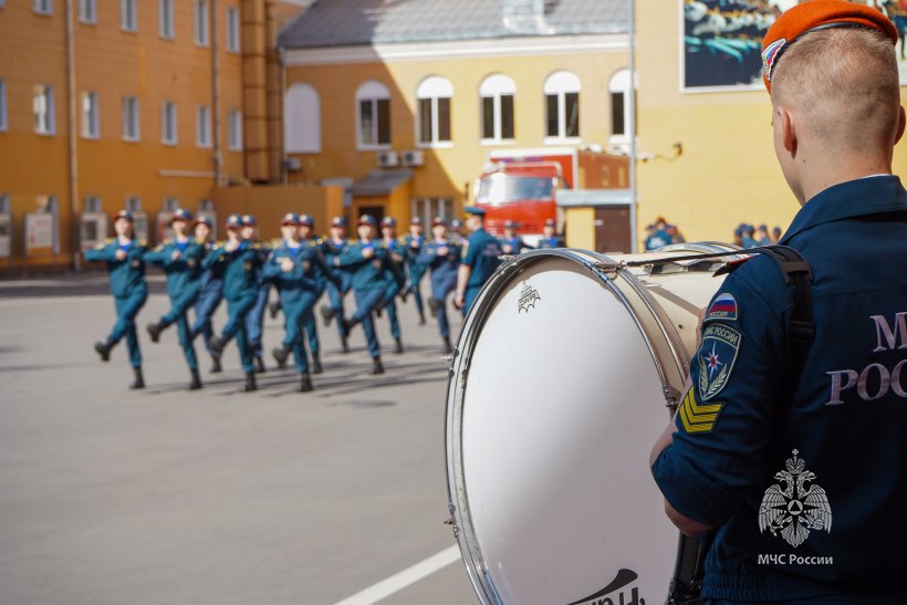 В Академии проходит курс молодого бойца для первокурсников